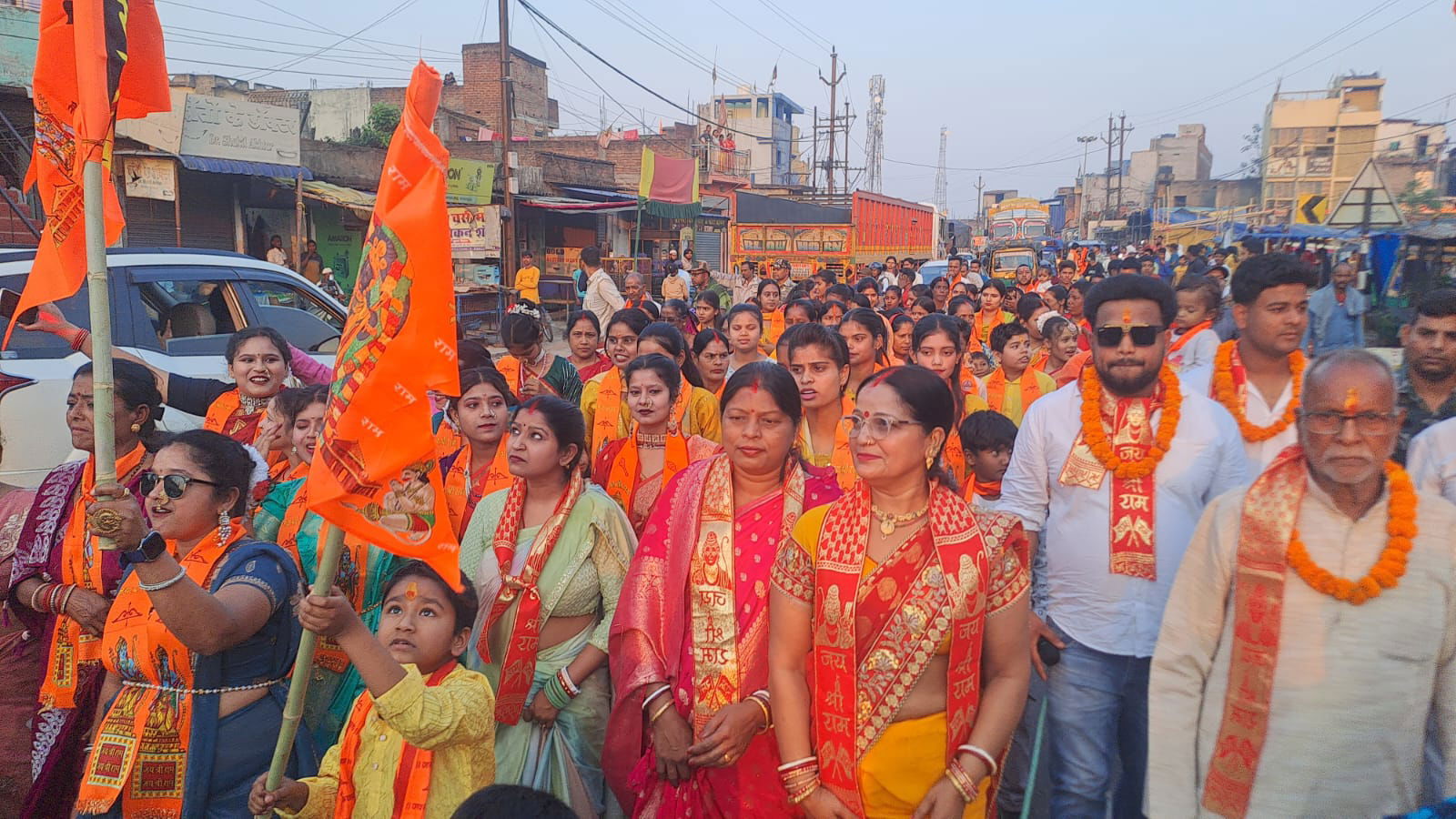 रामगढ़ः चितरपुर में निकला अंतिम मंगलवारी जुलूस, सैकड़ों महिलाएं हुईं शामिल