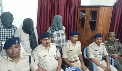 धनबादः चिरकुंडा में चोर गिरोह का भंडाफोड़, 3 गिरफ्तार;  नकदी व जेवरात बरामद