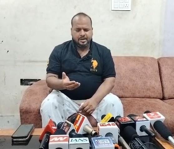 Dhanbad News : फहीम खान के बेटे इकबाल का दावा- पिता का वायरल ऑडियो फर्जी है, इसमें AI का इस्तेमाल