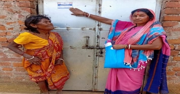 Seraikela News : SIR का दूसरा चरण शुरू, BLO घर-घर जाकर करेंगे सत्यापन