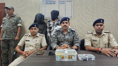 Hazaribagh News : बड़कागांव में 29 पुड़िया ब्राउन शुगर के साथ दो युवक गिरफ्तार