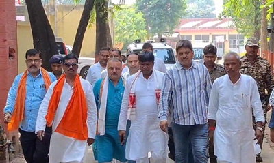 Dhanbad News : आजसू नेत्री रजनी रवानी को हत्या के झूठे केस में फंसाया गया- ढुल्लू महतो