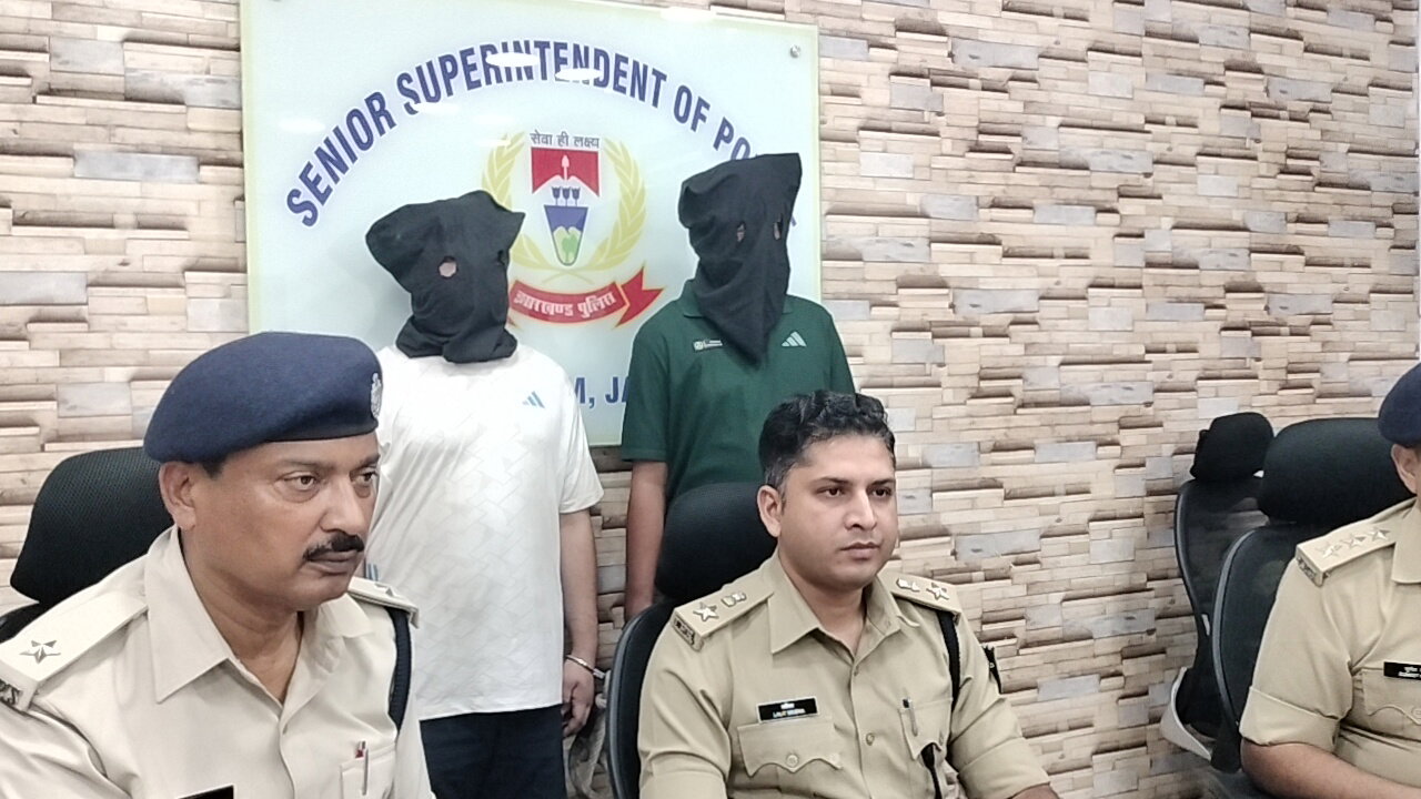 Jamshedpur News : जुगसलाई फायरिंग मामले मनीष गिरोह के दो और सदस्य गिरफ्तार