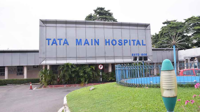 Jamshedpur News : ईद मिलादुन्नबी जुलूस में घोड़े से गिरा युवक, TMH में भर्ती