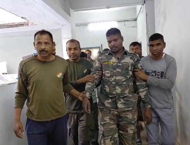 धनबादः मतगणना ड्यूटी पर तैनात जैप जवान की तबीयत बिगड़ी, SNMMCH में भर्ती