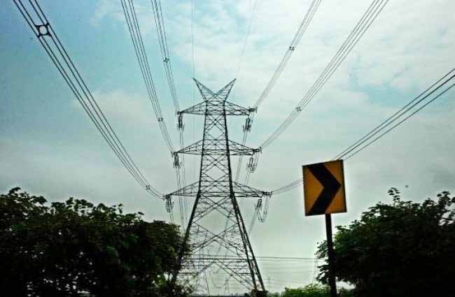 बोकारोः रामनवमी जुलूस के दौरान हाईटेंशन तार की चपेट में आ 6 लोग झुलसे, दो की हालत गंभीर