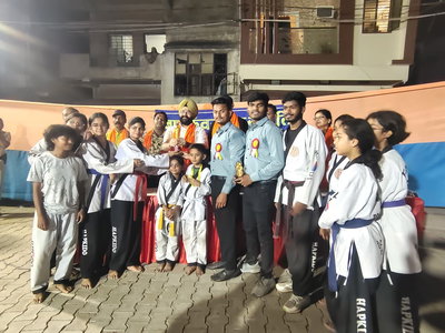 जमशेदपुरः कराटे चैंपियनशिप में जादूगोड़ा के खिलाड़ियों ने जीते 9 गोल्ड व 4 सिल्वर मेडल