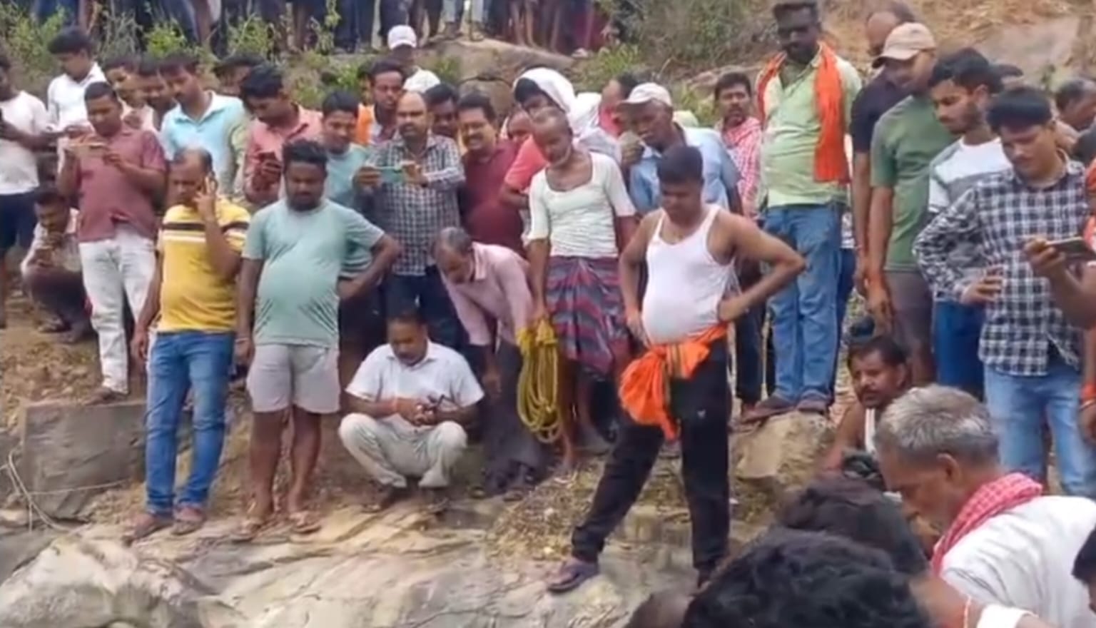 Bokaro News : पिंडराजोरा में बंद खदान से युवक का शव बरामद, जांच में जुटी पुलिस