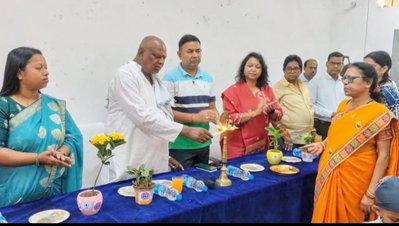 Dhanbad News :  तोपचांची में किशोरियों के लिए चुप्पी तोड़ो, स्वस्थ रहो अभियान की शुरुआत