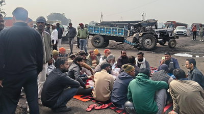 लातेहारः रोड हादसे में घायल व्यक्ति की मौत, विरोध में बालूमाथ-मुरपा सड़क जाम