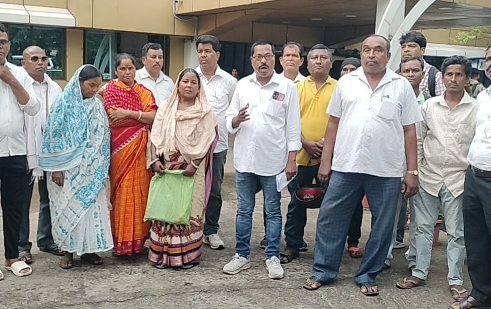 Jamshedpur News : टाटा लीज नवीकरण से पहले विस्थापितों ने सरकार से मांगा जवाब