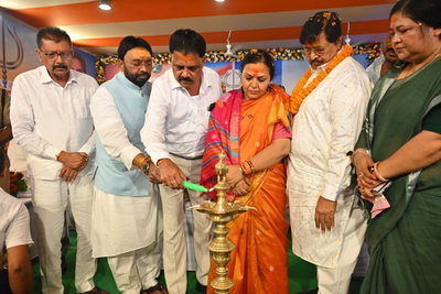 Deoghar News : श्रावणी मेला का भव्य शुभारंभ, एआई तकनीक से होगी श्रद्धालुओं की सुरक्षा