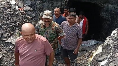 Dhanbad News : राजा कोलियरी खदान में उतरे विधायक तो खुला अवैध खनन का राज, मुहाने बंद