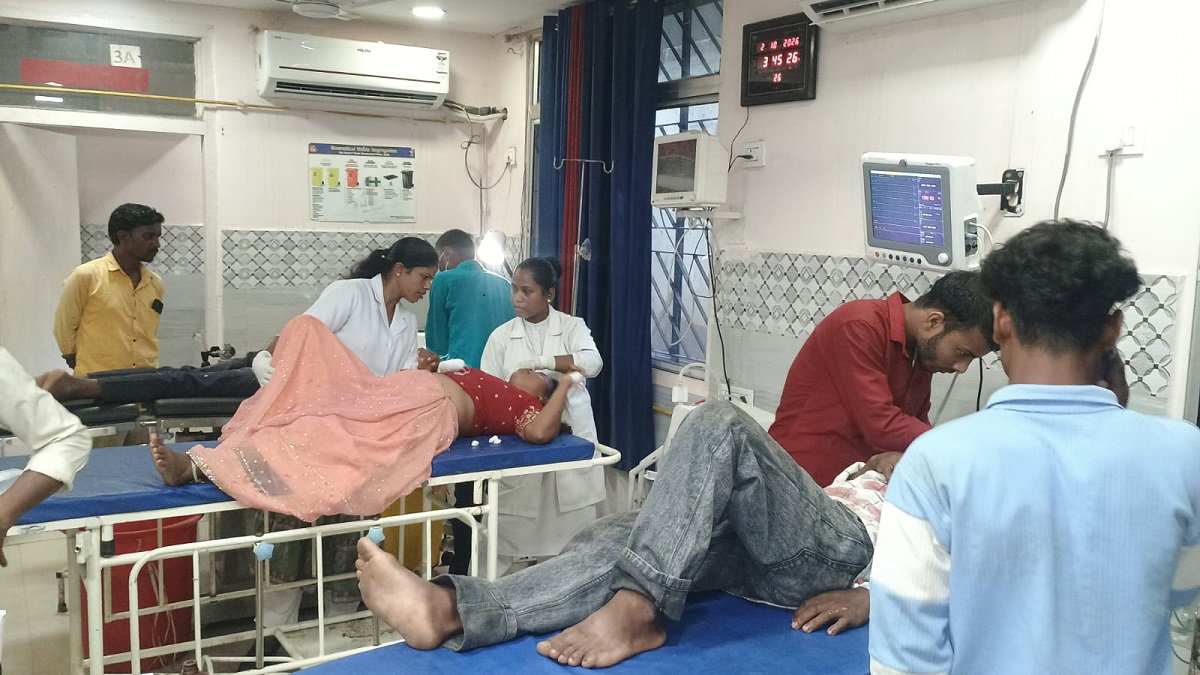 Three people injured