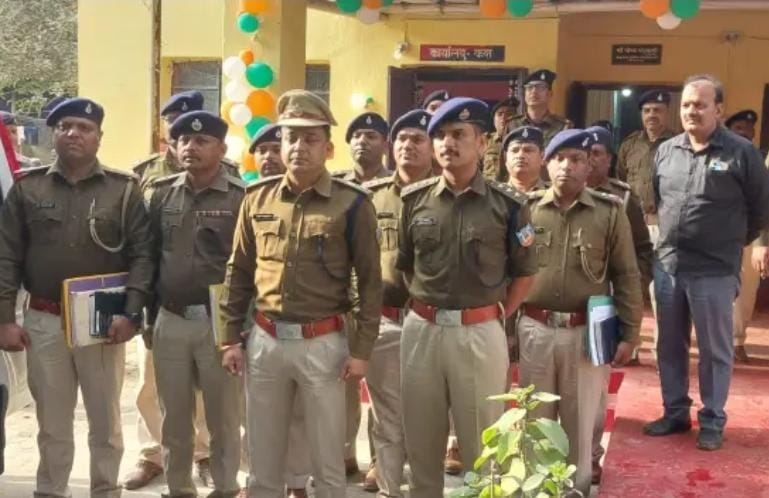 रामगढ़ः एसपी ने पुलिस अधिकारियों संग की बैठक, संगठित अपराधियों पर नकेल कसने के निर्देश