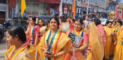 गिरिडीहः महावीर जयंती पर जैन समाज ने निकाली भव्य शोभायात्रा