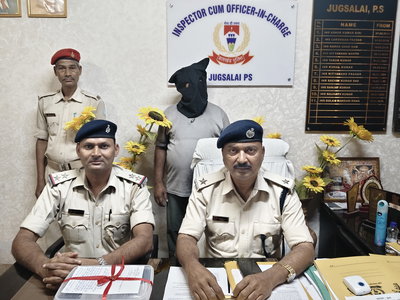 जमशेदपुर: ब्राउन शुगर के साथ स्कूटी सवार गिरफ्तार, कई मामलों में है आरोपी