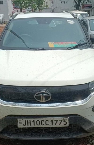 धनबाद में ड्रिंक एंड ड्राइव पर कड़ी कार्रवाई, जिलाध्यक्ष की गाड़ी जब्त