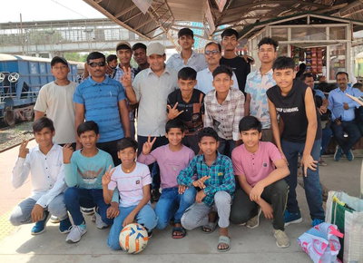 पलामूः झारखंड सब जूनियर नाइन ए साइड फुटबॉल टीम रायपुर रवाना