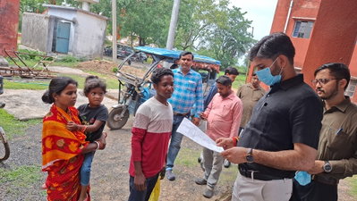 Jamtara News : डीसी ने कुंडहित प्रखंड-अंचल कार्यालय व सीएचसी का किया निरीक्षण, दिए निर्देश