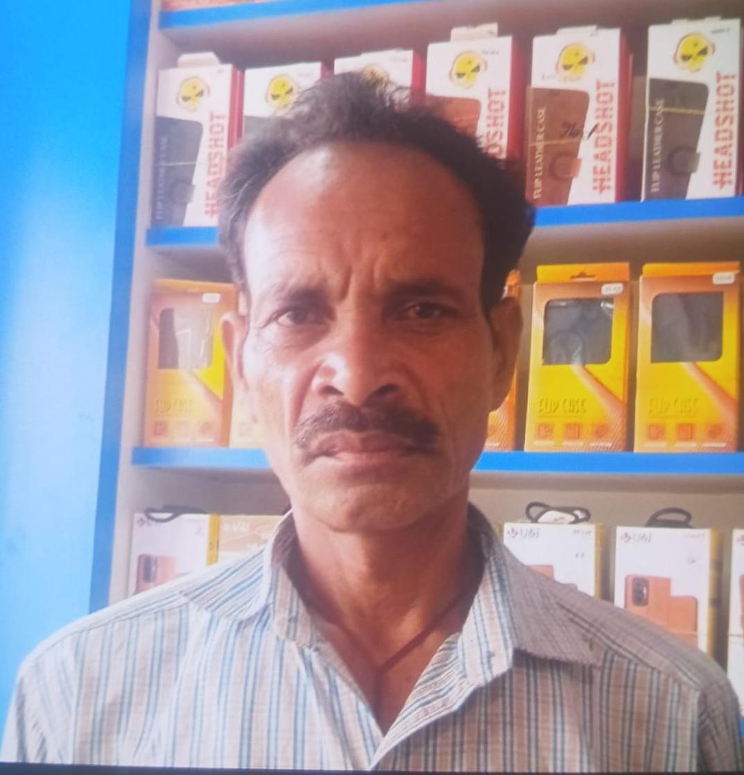 Ramgarh News : कमाने के लिए ओडिशा गये व्यक्ति की ड्यूटी के दौरान मौत, 3 दिन बाद शव पहुंचा गांव