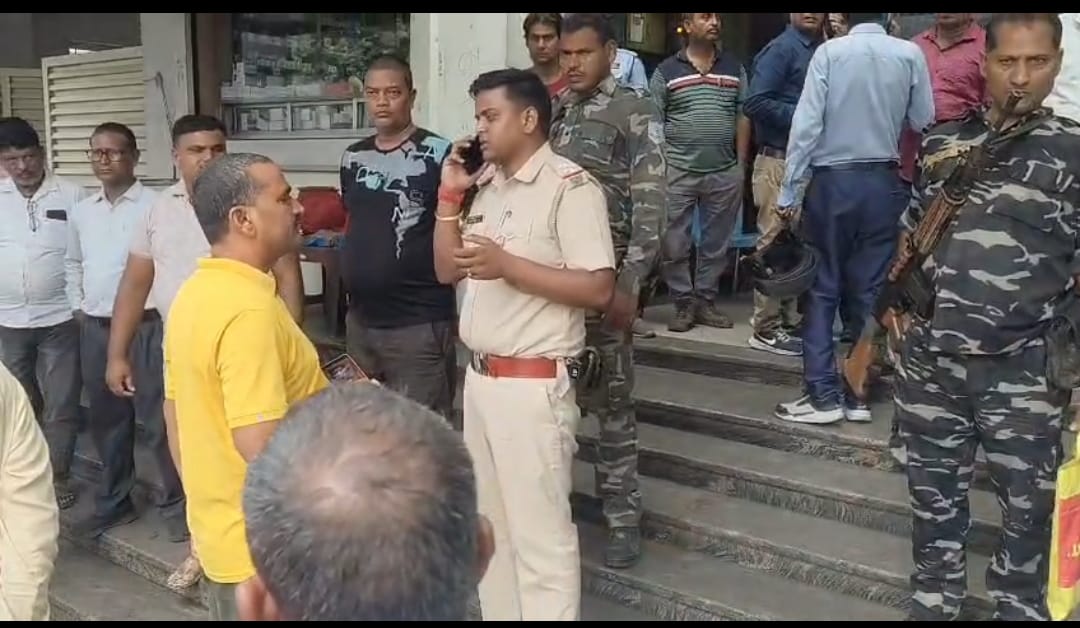 Ramgarh News : जमीन विवाद में गिरिडीह के रजिस्टार की हत्या
