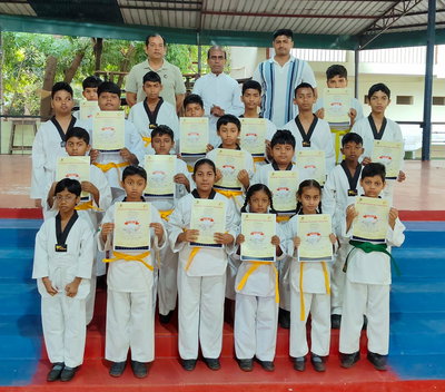 चक्रधरपुरः संत सेवियर स्कूल में ताइक्वांडो खिलाड़ियों को किया गया सम्मानित