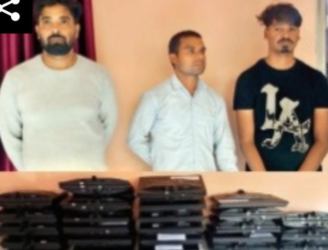 JEE मेन परीक्षा में धांधली की थी योजना, रामगढ़ से 3 आरोपी अरेस्ट, भारी मात्रा में उपकरण जब्त