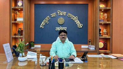 Latehar News : मुख्यमंत्री स्वास्थ्य सहायता योजना गरीबों के इलाज में मददगार- डीसी