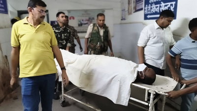 पलामूः पुलिस मुठभेड़ में घायल फैज खान MMCH में भर्ती, उसका सहयोगी भी धराया