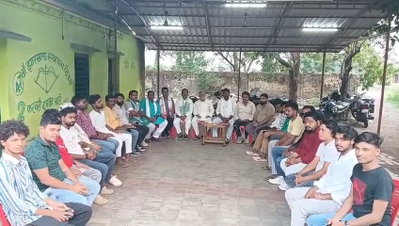 Jamtara News : SIR को लेकर झामुमो सतर्क, जिला अध्यक्ष ने कार्यकर्ताओं को दिए निर्देश