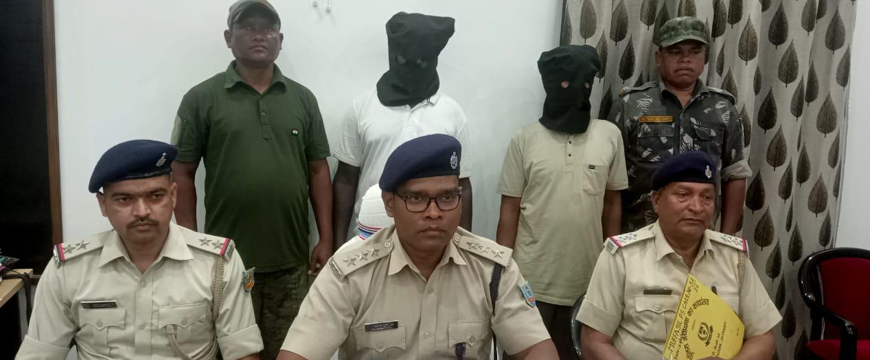 चाईबासाः सुभाष बानरा हत्याकांड के दो आरोपी गिरफ्तार