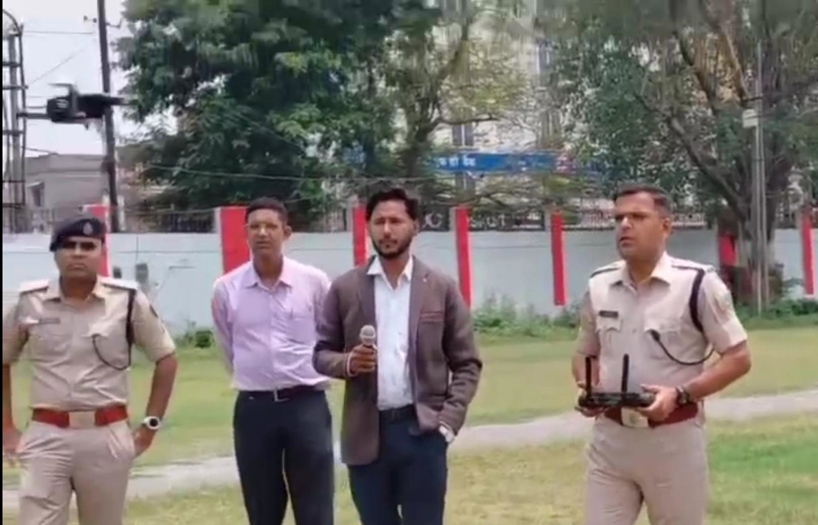 Dhanbad News : हाईटेक होगी पुलिस, ड्रोन से निगरानी की तैयारी, टीम को दिया जा रहा प्रशिक्षण