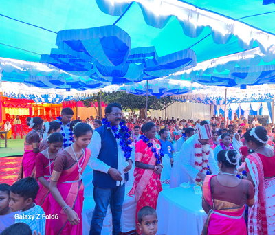 Simdega News : धन्यवादी ख्रीस्तयाग मिस्सा समारोह में शामिल हुए विधायक कोनगाड़ी