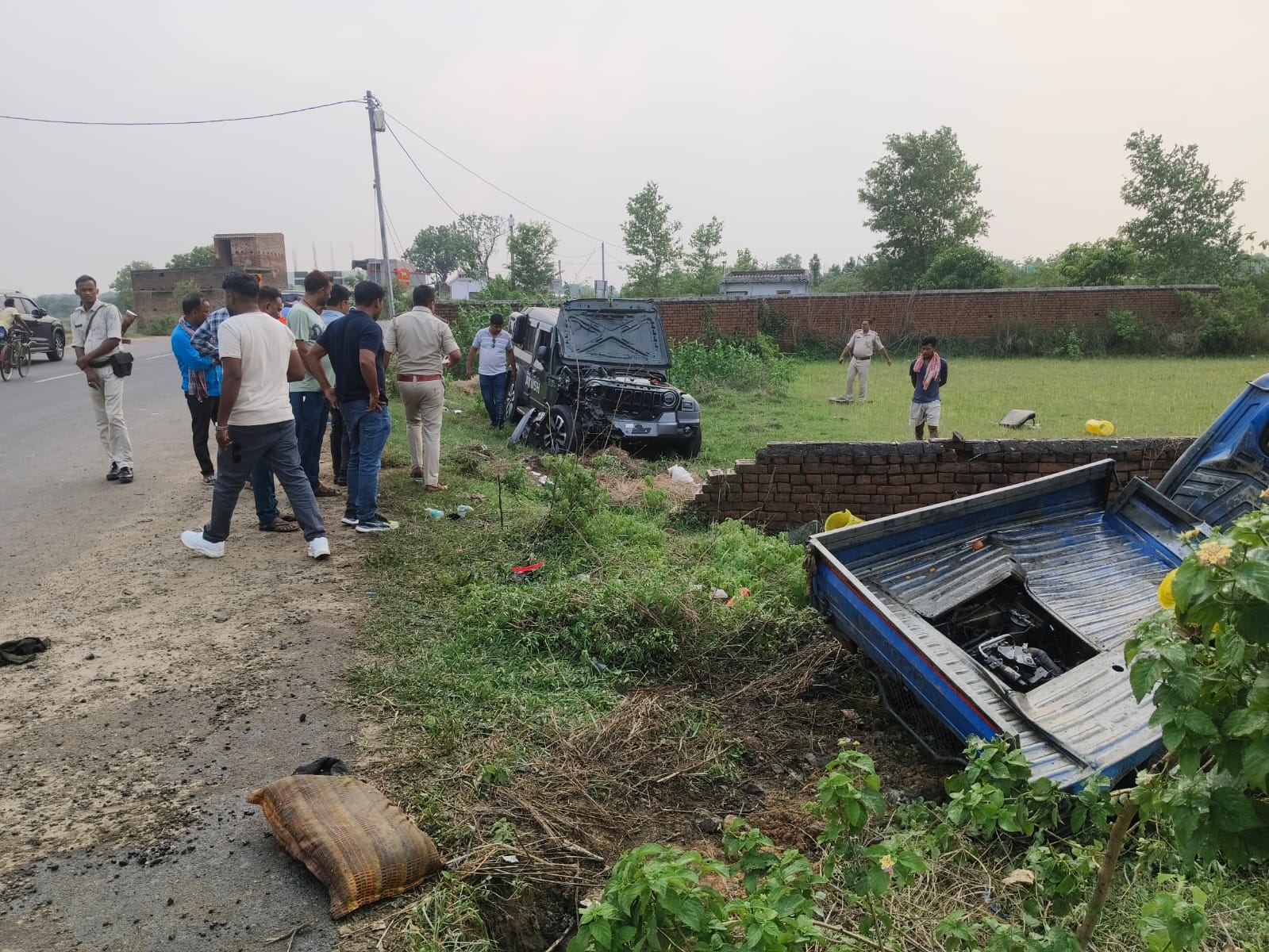 Jamtara News : मिहिजाम में थार व टेंपो की टक्कर में दो लोग घायल, धनबाद रेफर