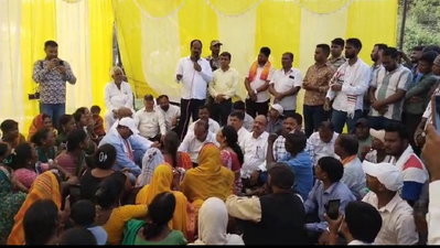 Hazaribagh News : विधायक ने सुनीं कटकमसांडी के विस्थापितों की समस्याएं, दिया आश्वासन