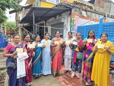 Simdega News : महिला आरक्षण कानून लागू करने की मांग को लेकर कांग्रेस का पोस्टकार्ड अभियान तेज