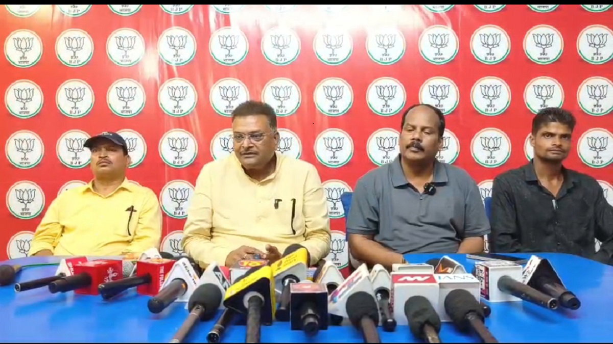 MP Manish Jaiswal