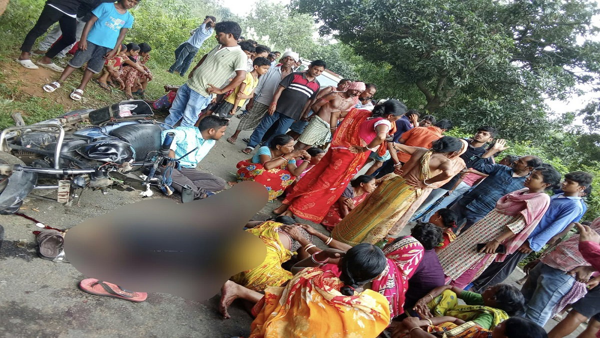 Motorcyclist killed