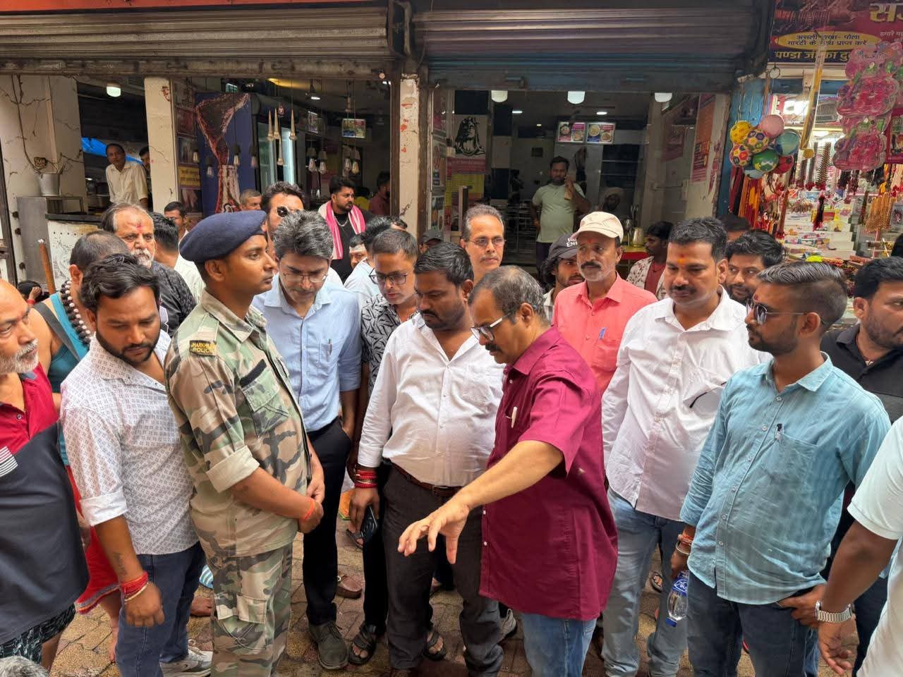 देवघरः सड़कों का अतिक्रमण व गंदगी फैलाने वालों पर होगी कार्रवाई- मेयर