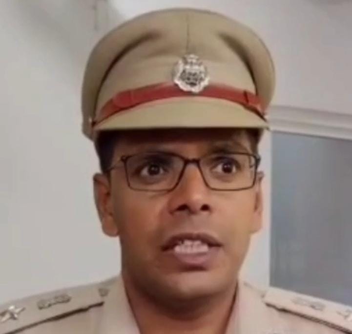 Dhanbad News : जुलाई में ट्रैफिक नियम तोड़ने वालों से पुलिस ने वसूला एक करोड़ जुर्माना