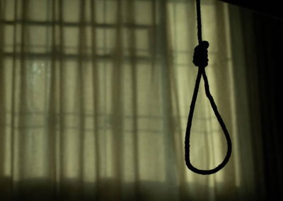 देवघरः फंदे से लटका मिला विवाहिता का शव, पिता बोले- हत्या हुई है