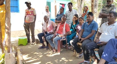 Gumla News : शादी के मंडप पहुंची पुलिस, नाबालिग बेटी को बाल विवाह के दलदल से निकाला