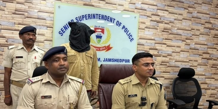 Jamshedpur News : सिदगोड़ा में 275 पुड़िया ब्राउन शुगर के साथ तस्कर गिरफ्तार, खड़गपुर से चलता था सप्लाई नेटवर्क
