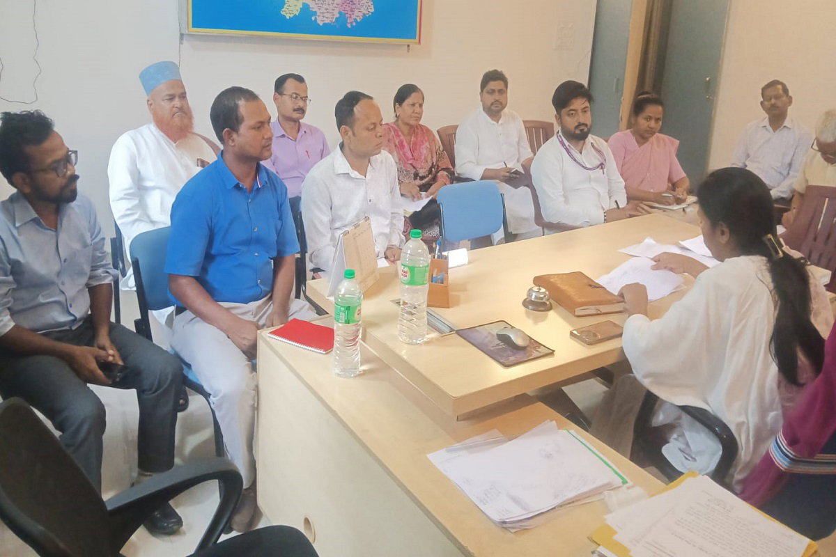 Gumla News : स्वतंत्रता दिवस की तैयारियां तेज, नगर भवन में 14 की शाम स्कूली बच्चे देंगे सांस्कृतिक प्रस्तुति