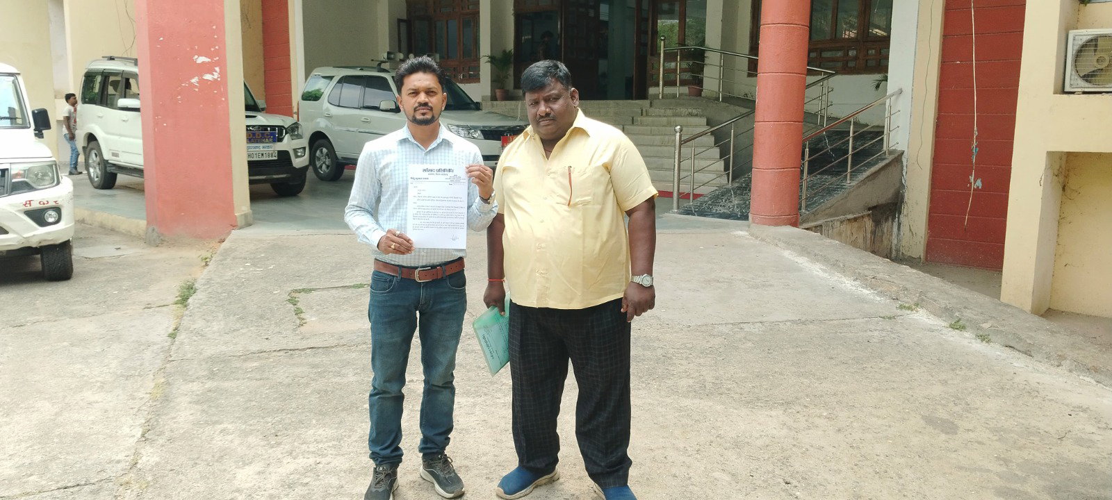 लातेहारः निजी विद्यालयों में नहीं हो रहा आरटीई एक्टक का पालन- सांसद प्रतिनधि