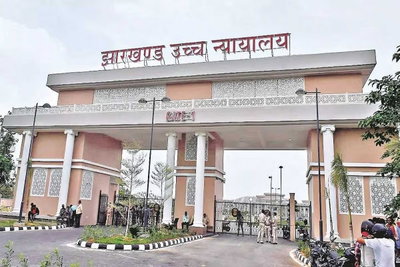 Court News : अवमानना मामले में हाईकोर्ट ने स्टेट ट्रांसपोर्ट कमिश्नर को किया तलब
