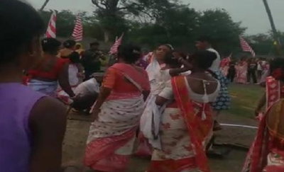 Saraikela News : आदित्यपुर में जमीन विवाद में बवाल, महापंचायत के बाद प्रोजेक्ट साइट पर तोड़फोड़