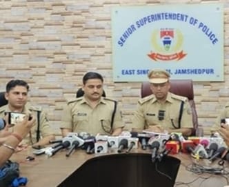 Jamshedpur News : डीडी बार हत्याकांड में अब तक 10 आरोपी गिरफ्तार, नीरज सिंह का है आपराधिक रिकॉर्ड