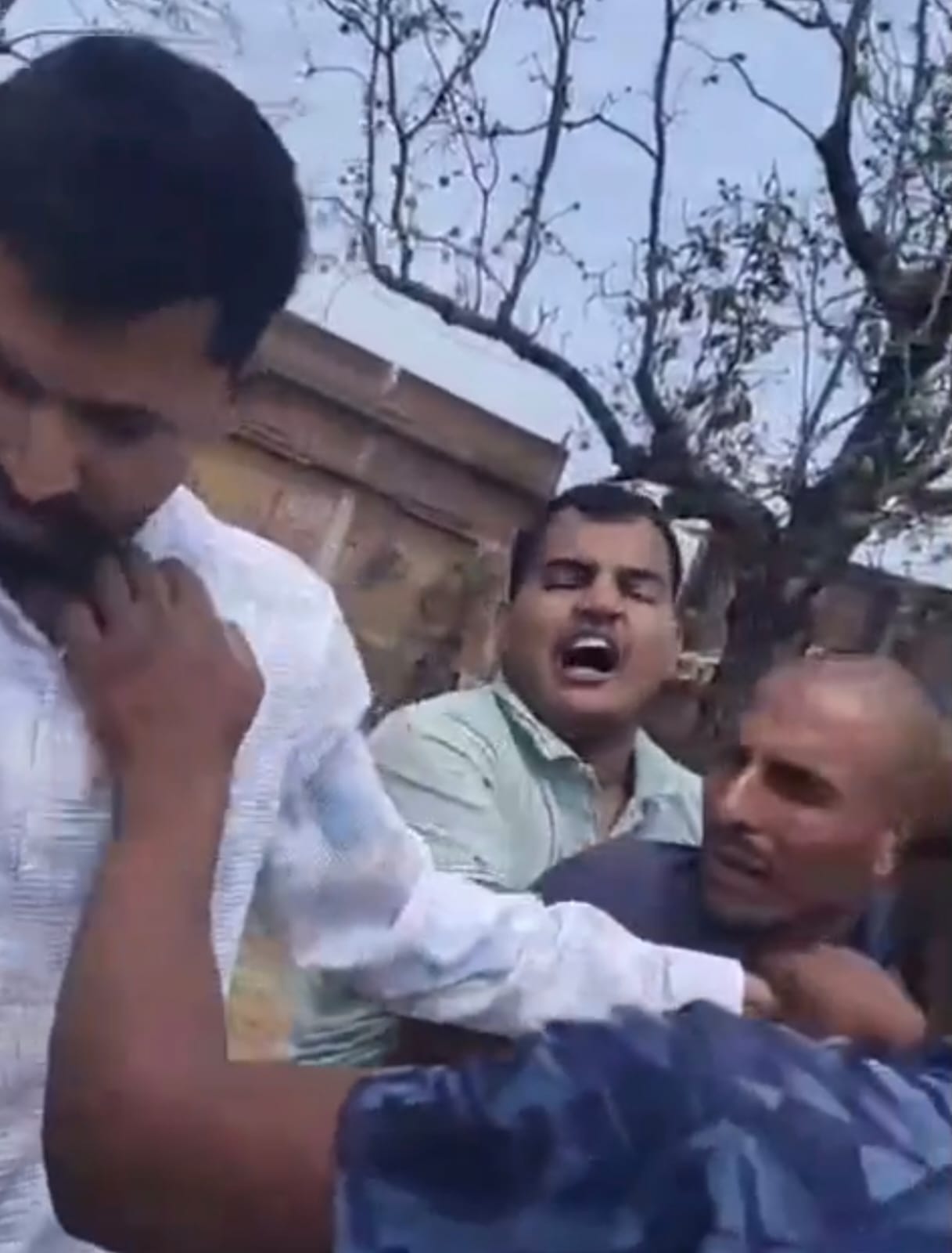 चतरा में भ्रष्टाचार पर बड़ी कार्रवाई: गिद्धौर थानेदार समेत 3 पुलिसकर्मी सस्पेंड